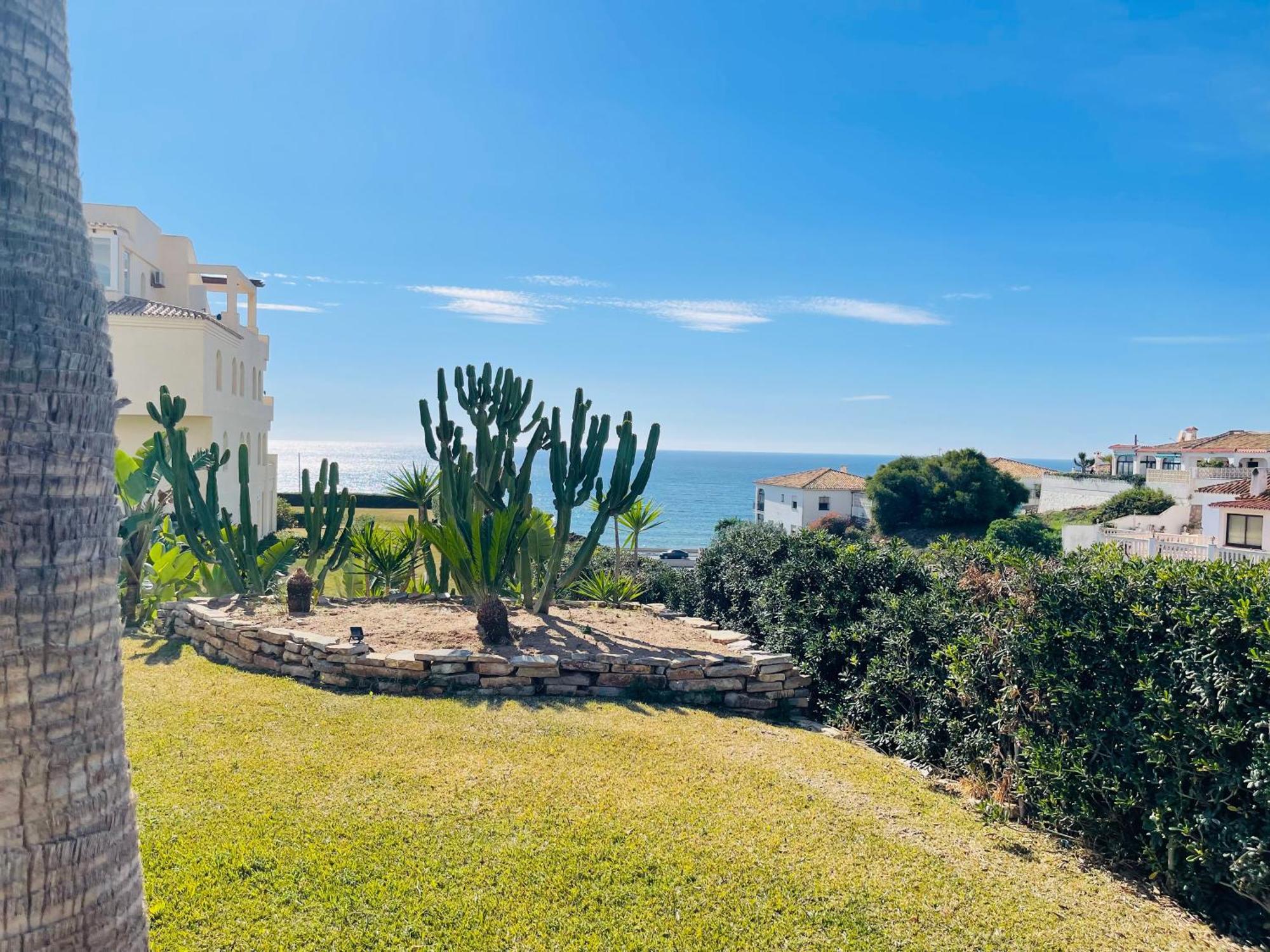 La Cala Gorgeous 2 Bedroom Apartment With Stunning Gardens, Pools And Sea Views El Faro Buitenkant foto